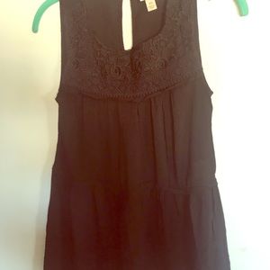 Black Bohemian XS Knox Rose Top